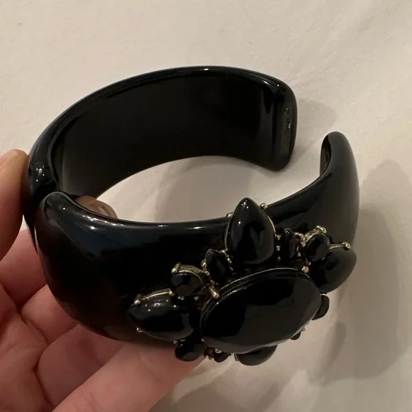 Vintage black jeweled cuff - Picture 7 of 7